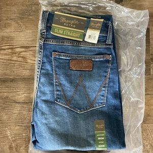 Men’s Wrangler Retro Slim Straight Jeans 29x36 - NWT